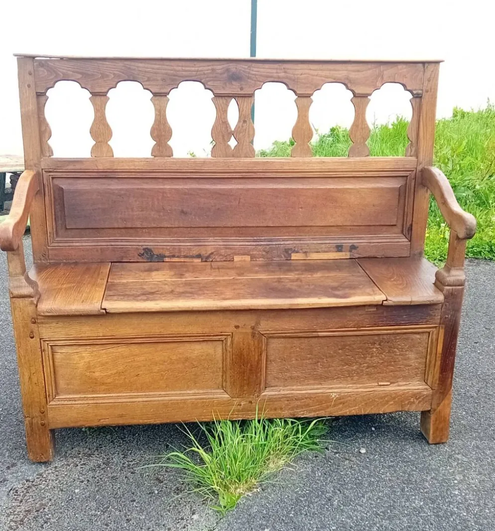 Coffre banc en chêne XIX ieme