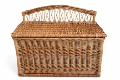 Coffre -banquette ancien en osier tressé-dossier ajouré 1950
