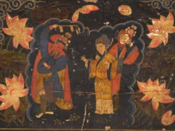 Coffre chinois ancien peint en bois de pin – Chine, circa 1900