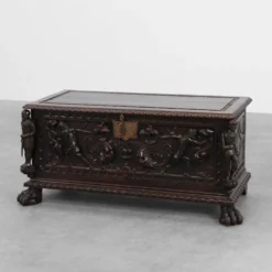 Coffre à couverture en chêne néo-renaissance français, 19e siècle