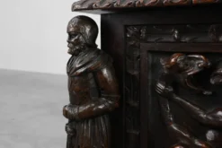 Coffre à couverture en chêne néo-renaissance français, 19e siècle