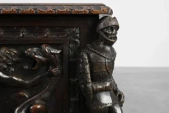 Coffre à couverture en chêne néo-renaissance français, 19e siècle