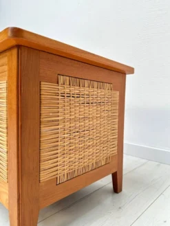 Coffre à couvertures / banc de rangement vintage danois en teck des années 1960 par Kai Winding pour Poul Hundevad