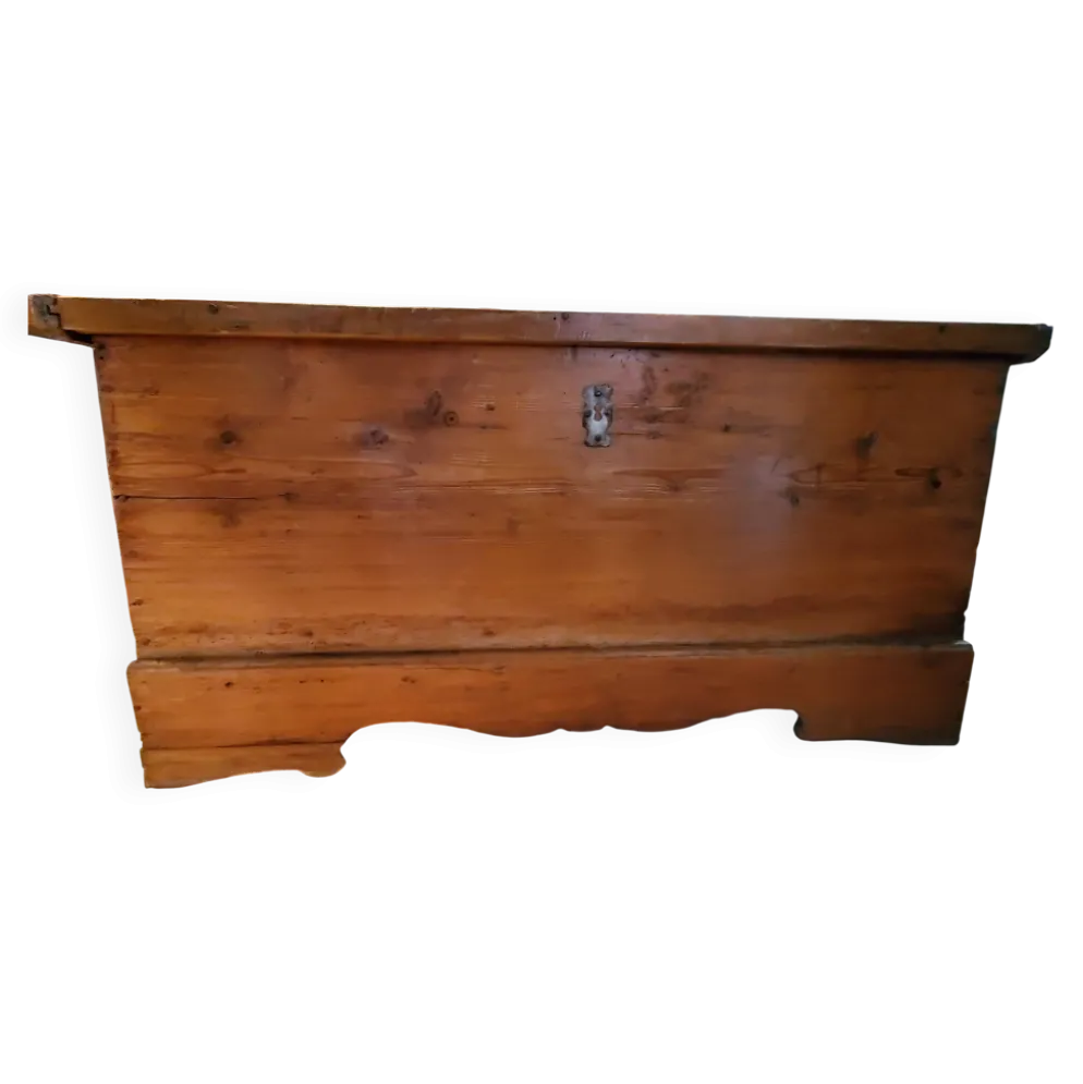 Coffre de mariage en bois massif
