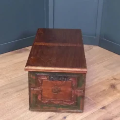 Coffre de mariage en chêne - coffre