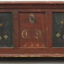 Coffre de mariée peint en art populaire ancien 1840
