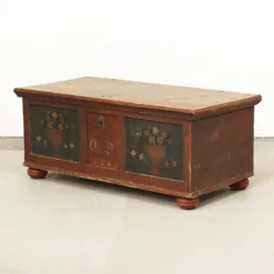 Coffre de mariée peint en art populaire ancien 1840
