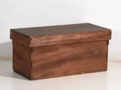 Coffre de rangement japonais ancien en cèdre sugi - période Meiji–Taishō (c.1890–1920)