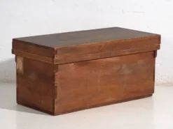 Coffre de rangement japonais ancien en cèdre sugi - période Meiji–Taishō (c.1890–1920)