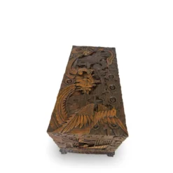 Coffre d'exportation chinois ancien sculpté – Décor de dragon, phénix et paysage