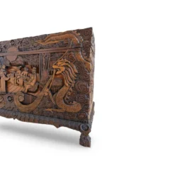 Coffre d'exportation chinois ancien sculpté – Décor de dragon, phénix et paysage
