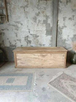 Coffre en bois