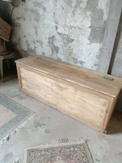 Coffre en bois
