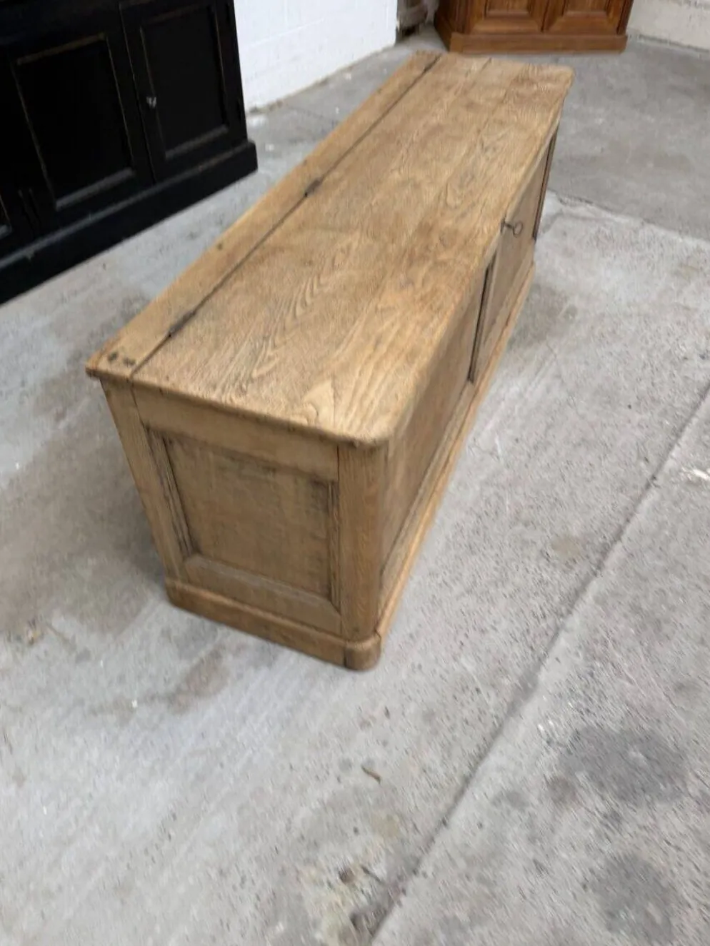 Coffre en chêne fin XIXème