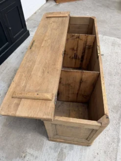 Coffre en chêne fin XIXème
