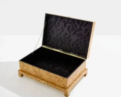 Coffre en marqueterie de bambou et laiton Galerie Maison & Jardin 1970