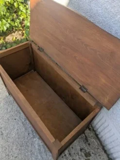 Coffre à jouets en bois