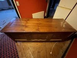 Coffre meuble de métier
