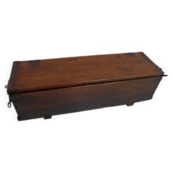 Coffre militaire en bois vintage