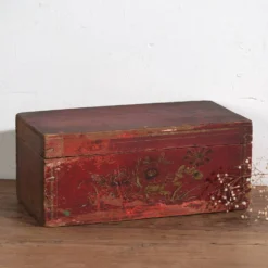 Coffre oriental ancien rouge grenat (vers 1900) #36