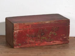 Coffre oriental ancien rouge grenat (vers 1900) #36