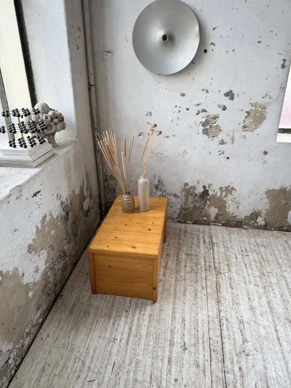 Coffre ou table basse perriand Les Arcs 1800