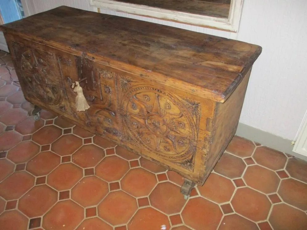 coffre époque renaissance