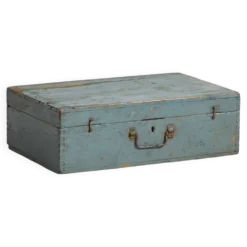 Coffret ancien patiné bleu clair (c.1920)