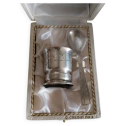 Coffret de naissance coquetier métal argenté