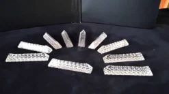 Coffret de 10 porte couteaux en cristal au plomb forme triangulaire
