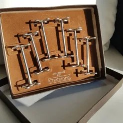 Coffret de 6 porte-couteaux en inox Chabanne dans sa boîte d'origine.