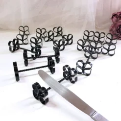 Coffret de 12 porte-couverts fer forgé