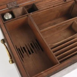 Coffret de voyage ancien en noyer, nécessaire d’écriture, Italie, XIXe siècle