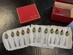 Coffret Mappin and Webb de 12 cuillères à pamplemousse en métal argenté