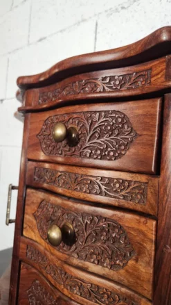 Coffret/meuble à bijoux en bois sculpté à la main style indien