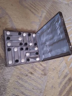 Coffret 12 portes couteaux art déco ( salière, poivrière)