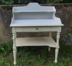 Coiffeuse ancienne