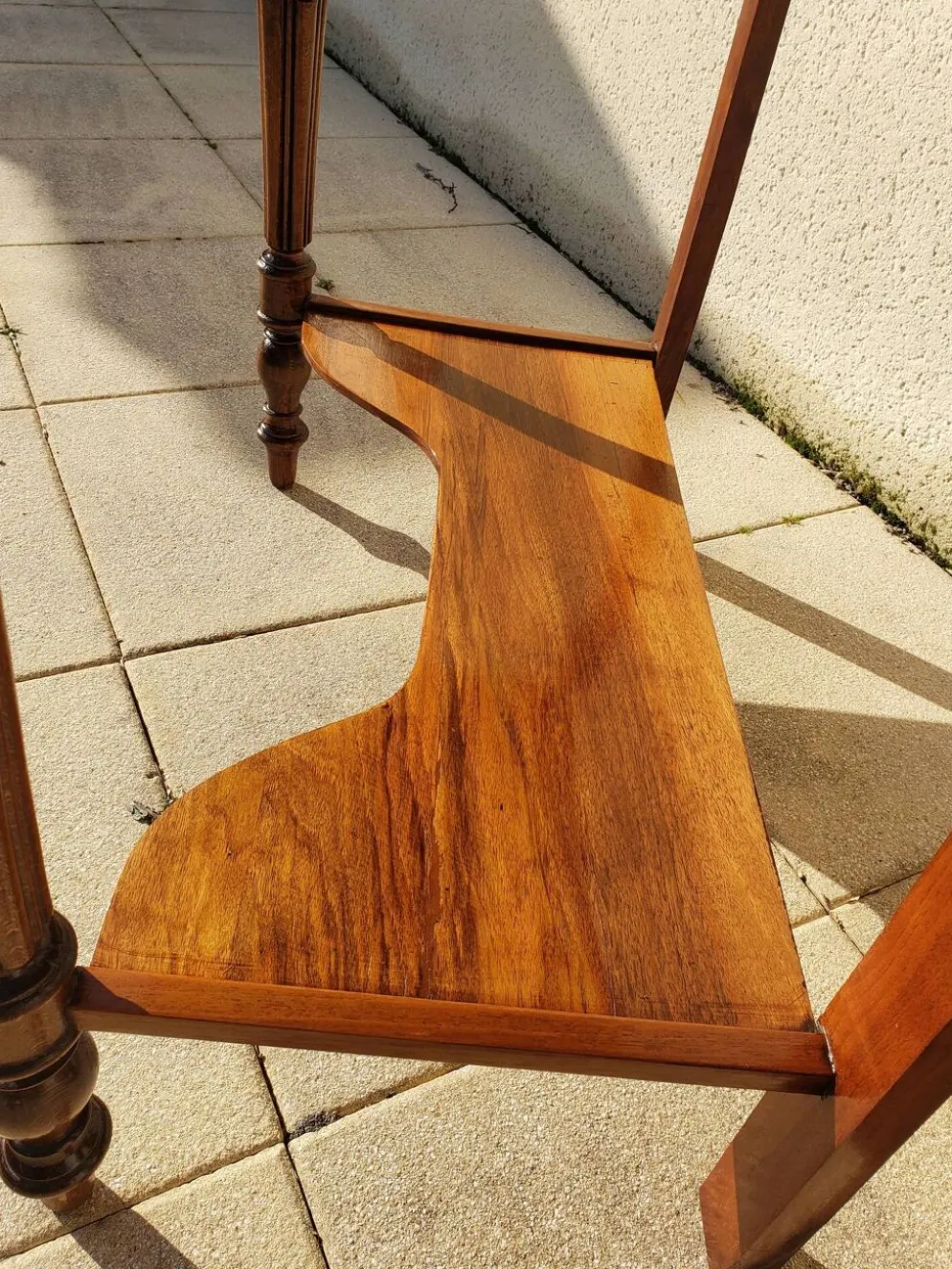 Coiffeuse ancienne console vintage en noyer style art déco Louis Philippe