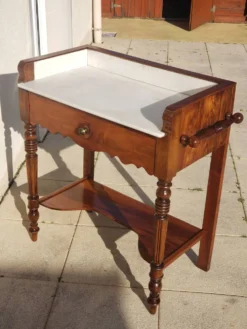 Coiffeuse ancienne console vintage en noyer style art déco Louis Philippe