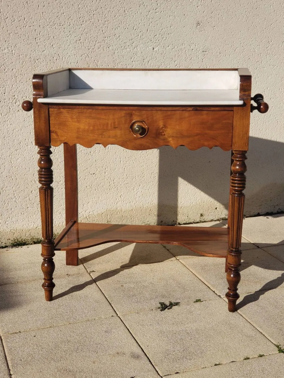 Coiffeuse ancienne console vintage en noyer style art déco Louis Philippe