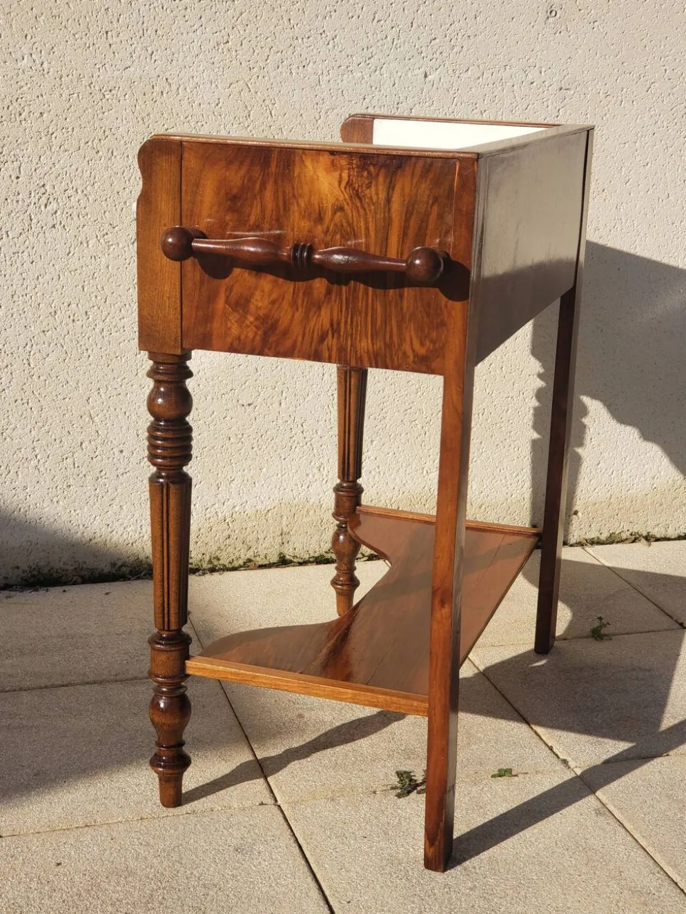 Coiffeuse ancienne console vintage en noyer style art déco Louis Philippe