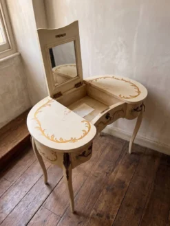 Coiffeuse ancienne style Louis xv