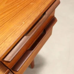 Coiffeuse anglaise vintage avec tiroirs des années 1960