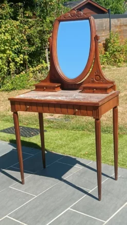 Coiffeuse Art déco en chêne, plateau en marbre et miroir pivotant