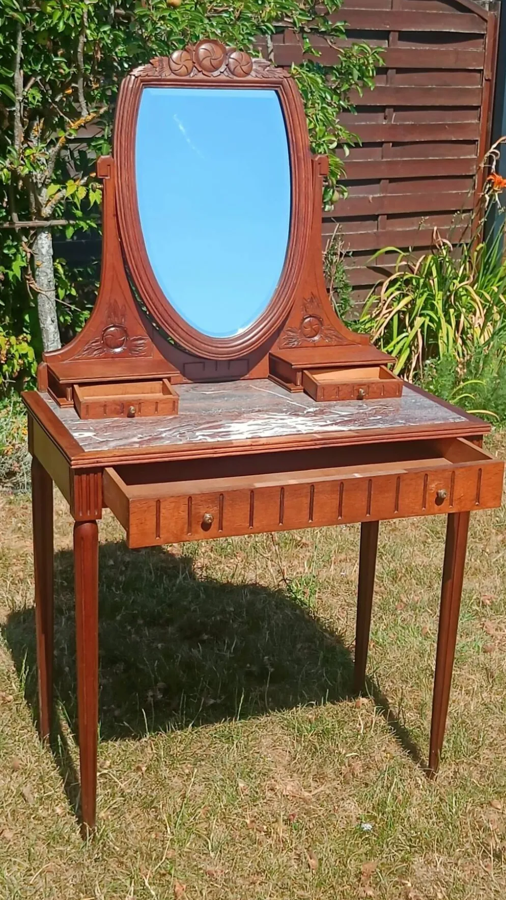 Coiffeuse Art déco en chêne, plateau en marbre et miroir pivotant