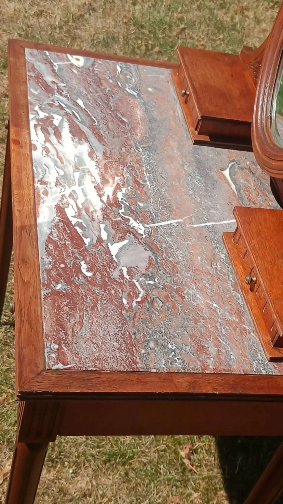 Coiffeuse Art déco en chêne, plateau en marbre et miroir pivotant