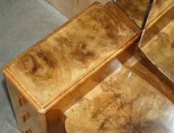 Coiffeuse Art Déco en noyer satiné avec miroir, vers 1930