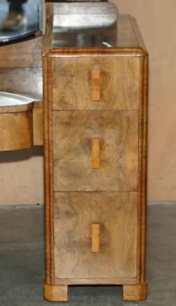 Coiffeuse Art Déco en noyer satiné avec miroir, vers 1930