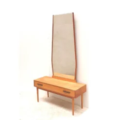Coiffeuse avec miroir, années 1970