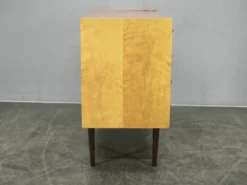 Coiffeuse avec miroir des années 1970 UP Zavody République tchèque.